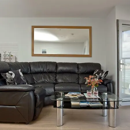 5 Fistral Beach, Newquay 公寓 新码头