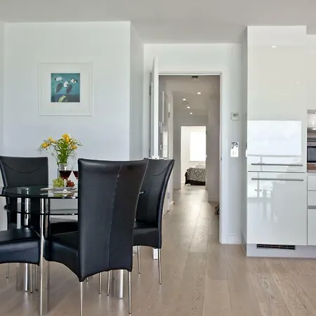 5 Fistral Beach, Newquay