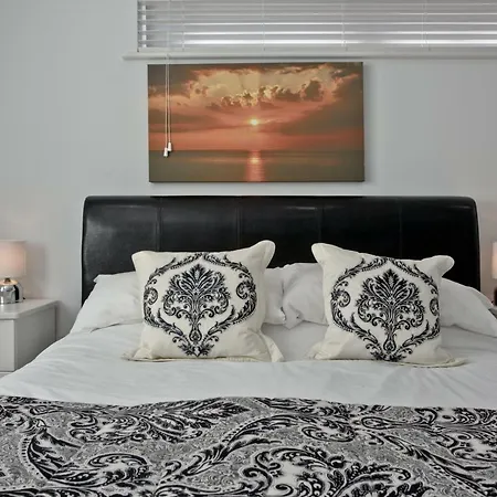 5 Fistral Beach, Newquay * 新码头