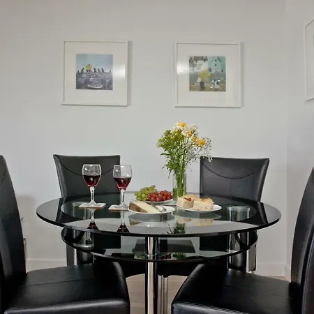5 Fistral Beach, Newquay 公寓 新码头